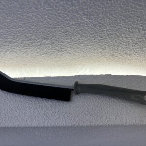 crevice cleaning brush